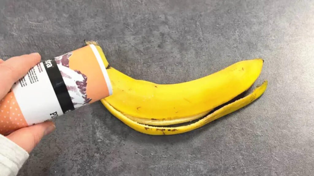 Buccia di banana con il sale per tutto l’inverno mi lodo della mia furbizia, il miglior trucco per pigri