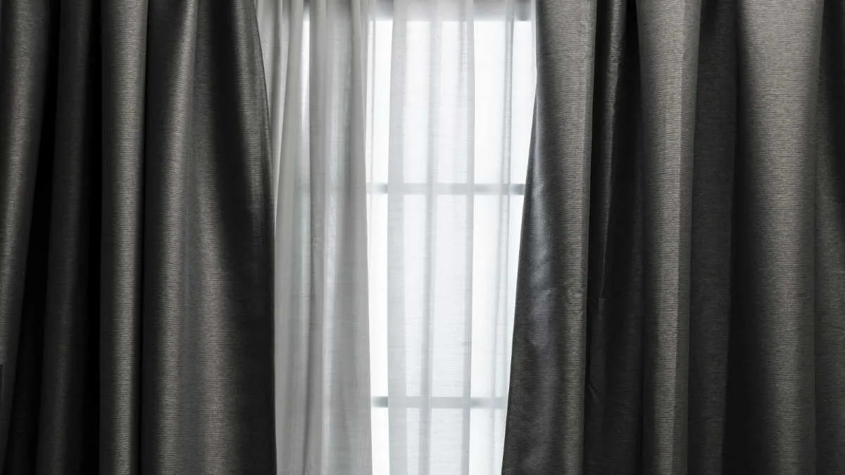 Sostituisci le tue persiane impolverate con una soluzione più moderna: un trucco che costa solo 14 euro e le renderà 100 volte più belle.